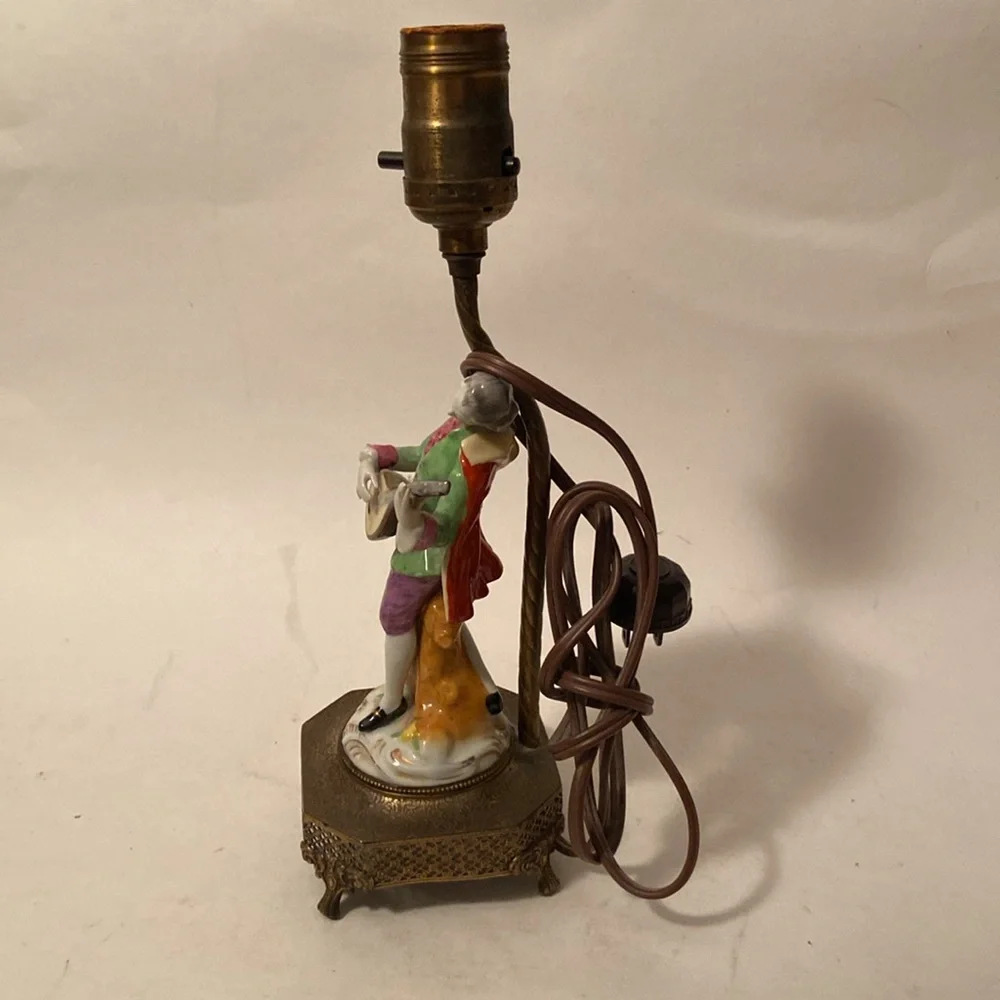 Boudoir Lamp Porcelain Colonial Man Plating Mandolin Brass Base 11
